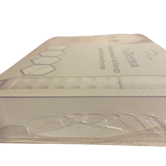 Pure Daily Care Nu Derma Natural Dermal Cell Energy Amp System Therapy Wand - Picture 3 of 3